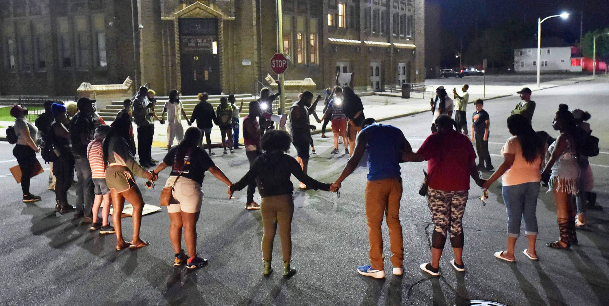 Solidarity and a prayer on Villa Street